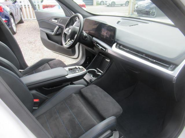 Bmw X1 image 1