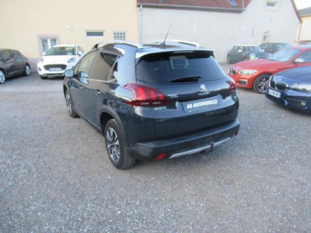 Peugeot 2008 image 1