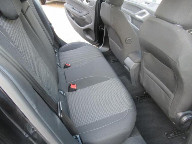 Peugeot 308 image 7