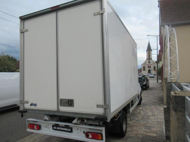 Renault Master image 3