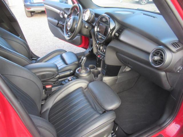 Mini Cooper S image 7