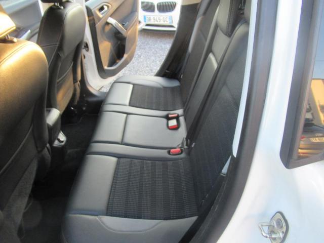 Peugeot 2008 image 4
