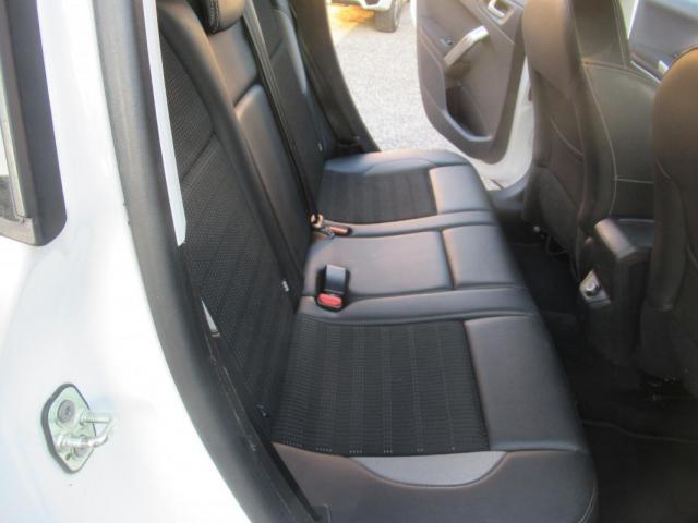 Peugeot 2008 image 7
