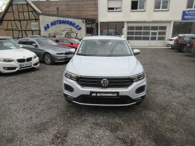 Volkswagen T-Roc image 6