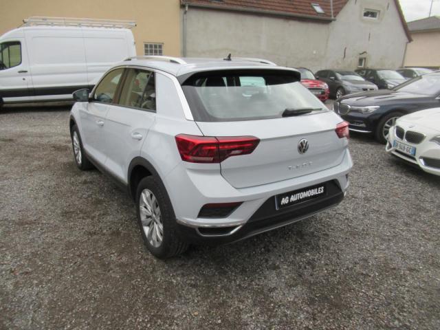 Volkswagen T-Roc image 2