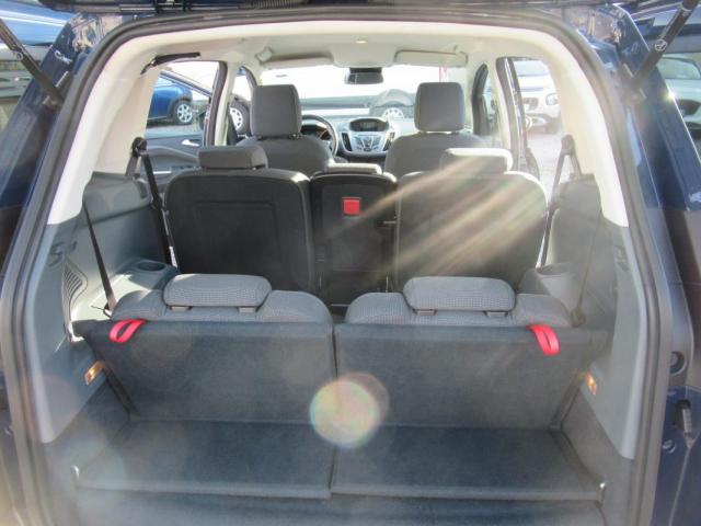 Ford Grand C-Max image 8