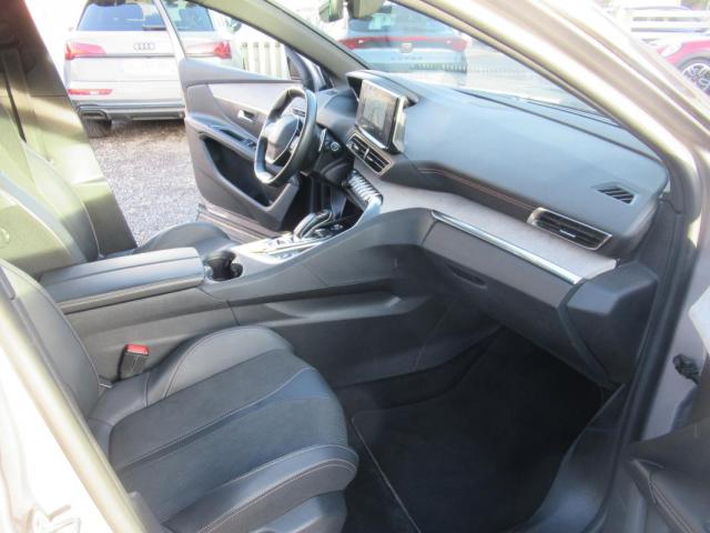 Peugeot 3008 image 6