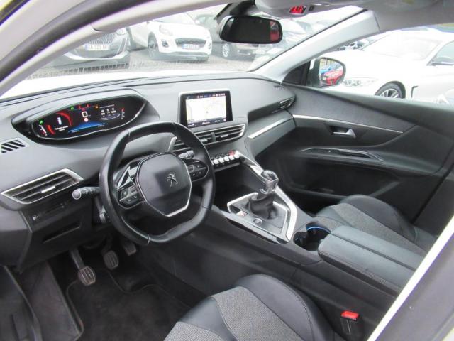 Peugeot 5008 image 5