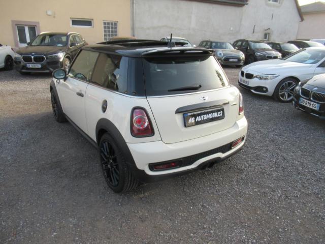 Mini John Cooper Works image 2