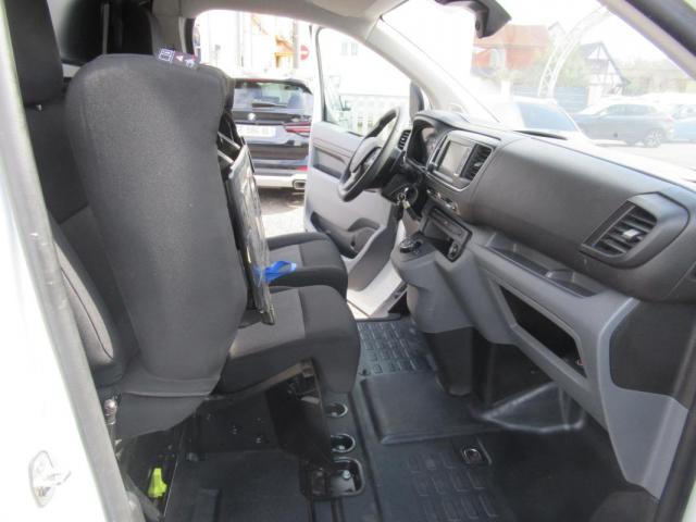 Peugeot Expert image 2