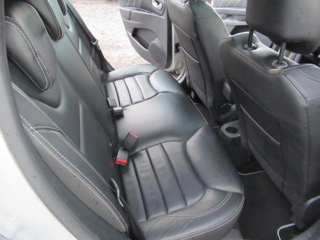 Renault Clio image 9