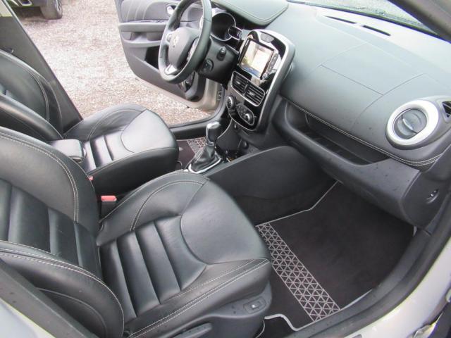 Renault Clio image 6