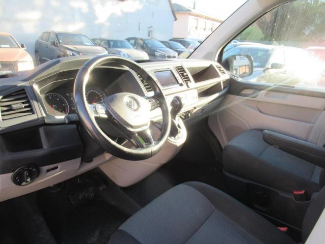 Volkswagen Transporter image 5
