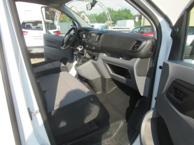 Citroen Jumpy image 9