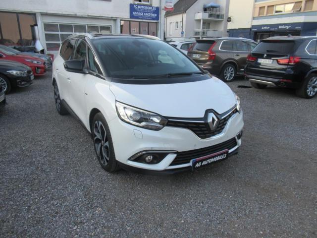 Renault Grand Scénic image 1