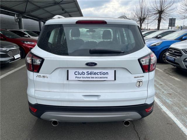 Ford Kuga image 8