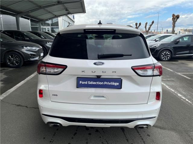 Ford Kuga image 4