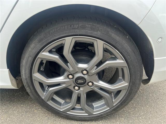 Ford Fiesta image 9