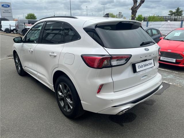Ford Kuga image 7