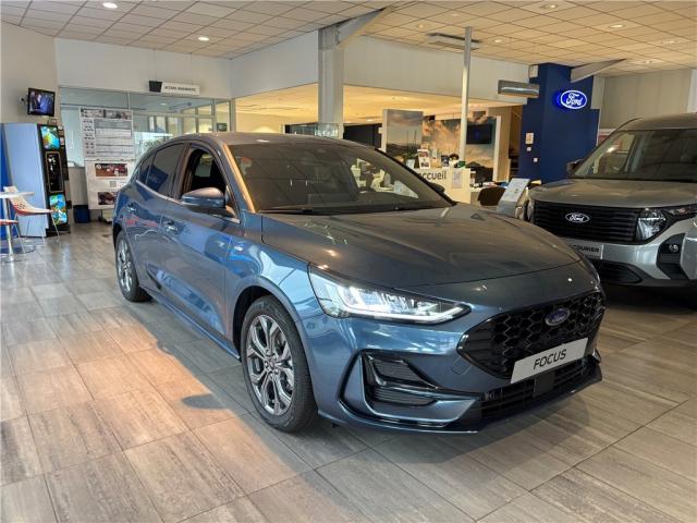 Ford Focus image 9