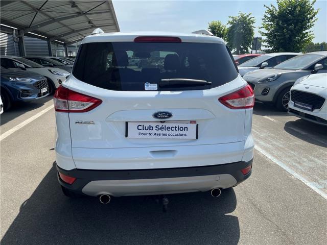 Ford Kuga image 1