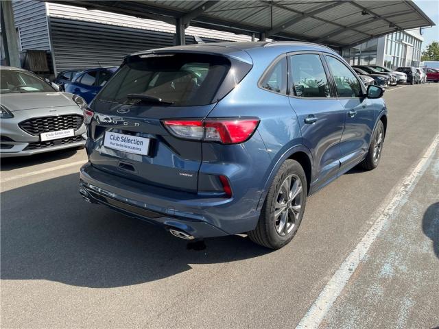 Ford Kuga image 6