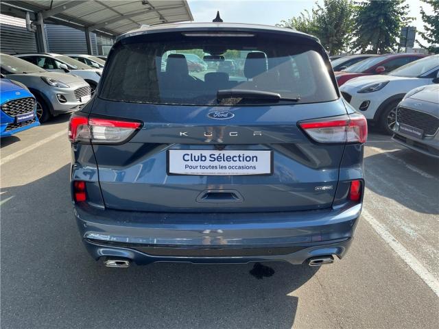 Ford Kuga image 3