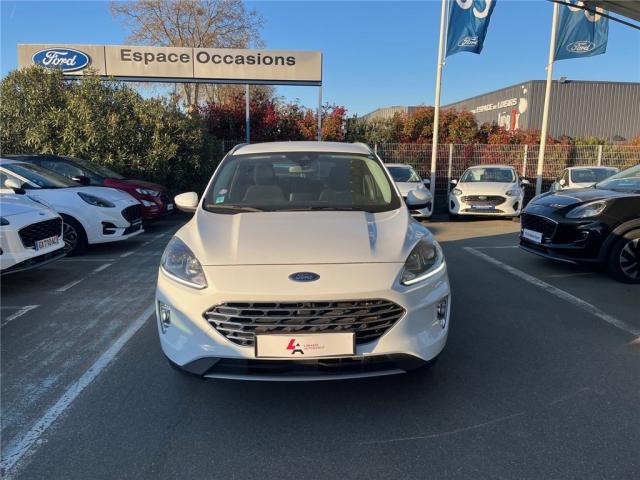Ford Kuga image 6