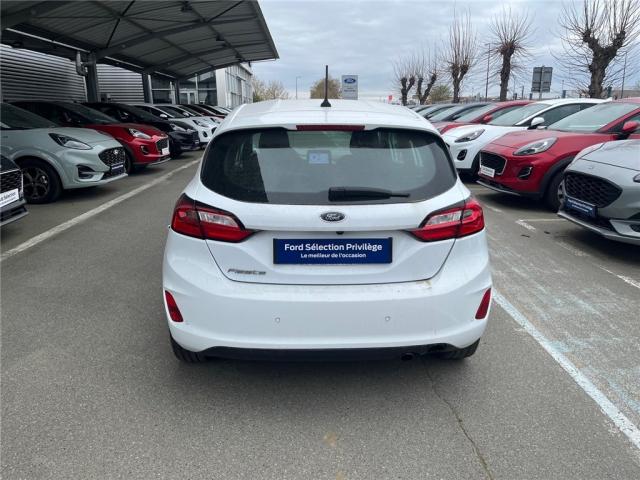 Ford Fiesta image 9