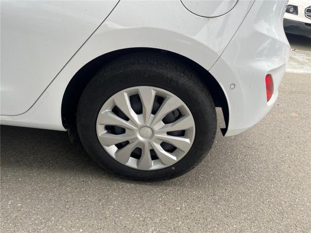 Ford Fiesta image 6