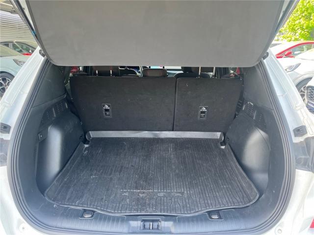 Ford Kuga image 9