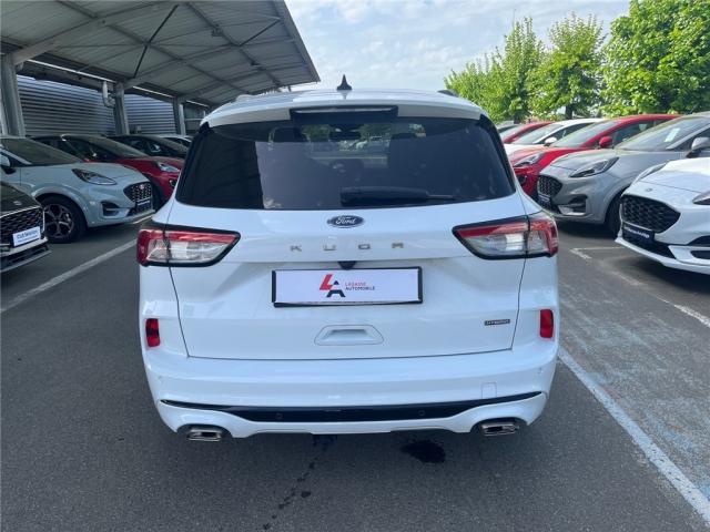 Ford Kuga image 8