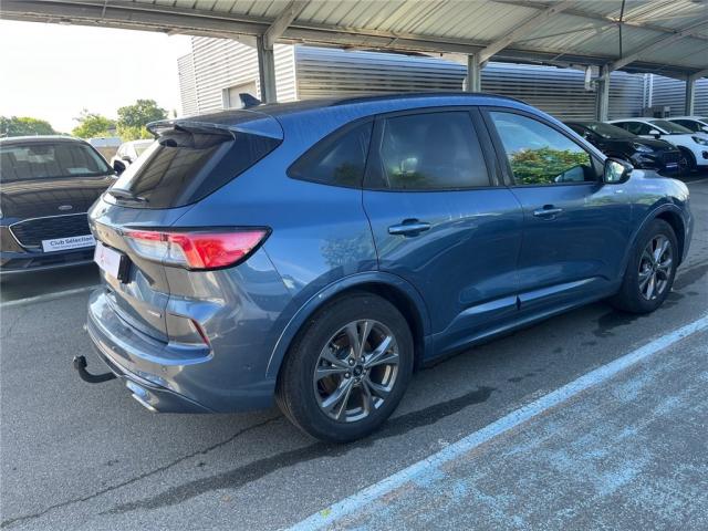 Ford Kuga image 9