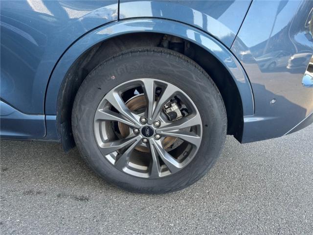 Ford Kuga image 5
