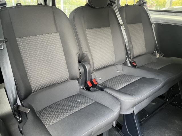 Ford Transit Custom Kombi image 7