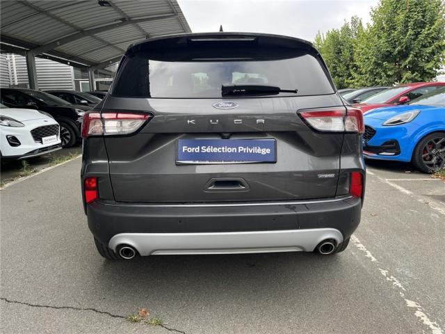 Ford Kuga image 1