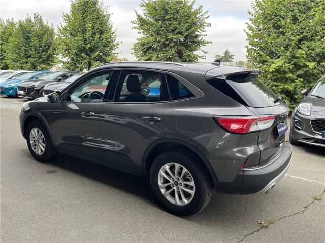 Ford Kuga image 5