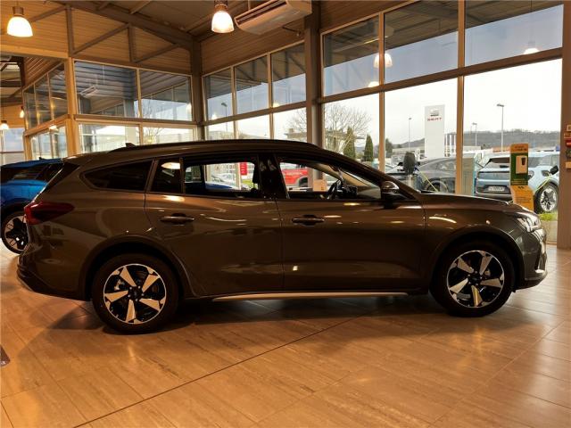 Ford Focus image 1