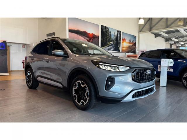 Ford Kuga image 2