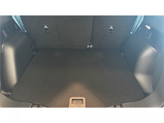 Ford Kuga image 3