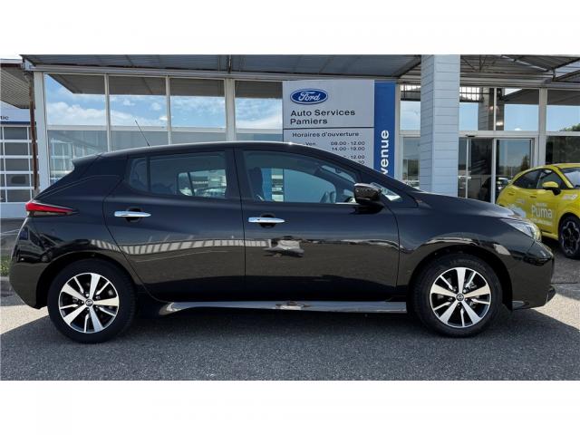 Nissan Leaf image 1