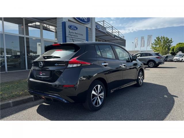 Nissan Leaf image 5
