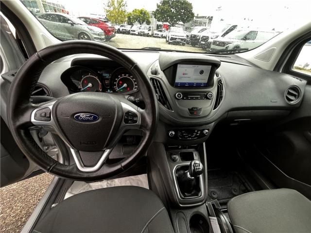 Ford Transit Courier image 3