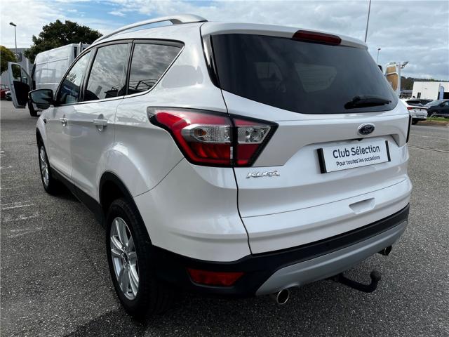 Ford Kuga image 7