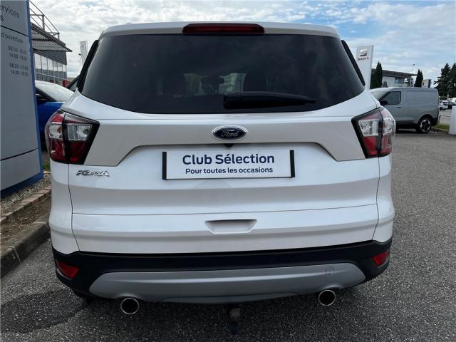 Ford Kuga image 9