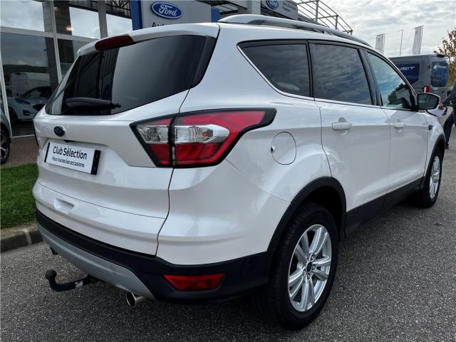 Ford Kuga image 2