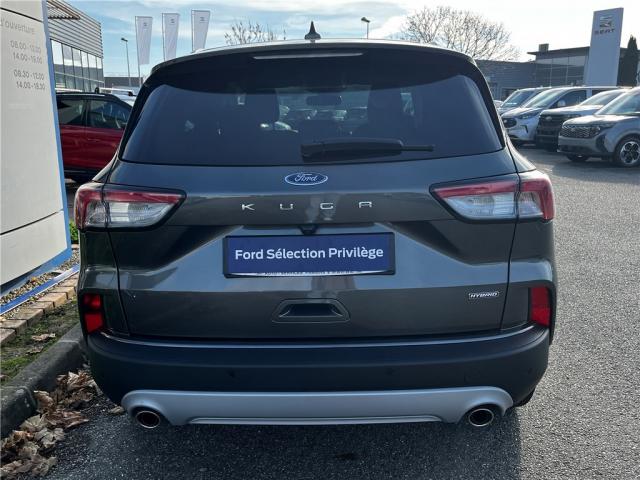 Ford Kuga image 9