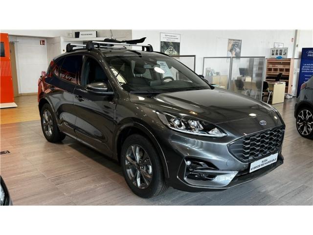 Ford Kuga image 5