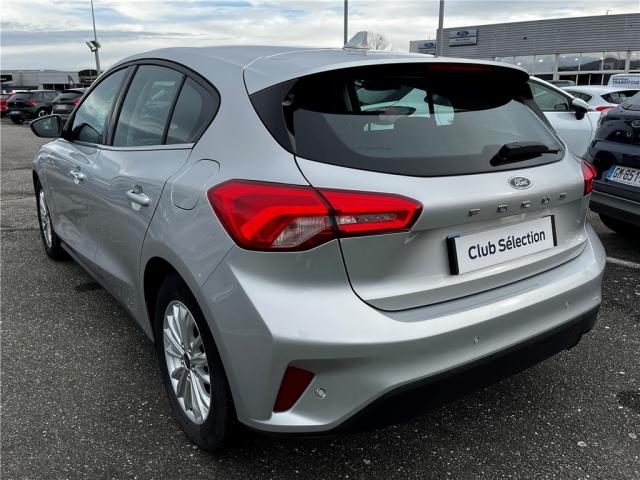 Ford Focus image 5