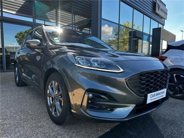 Ford Kuga image 1